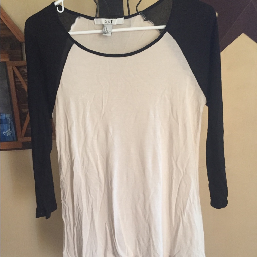 Sold 🎈Ladies thin tunic very cute with leggings